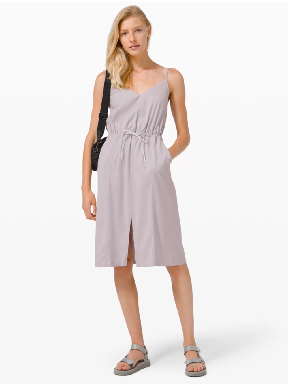 Lululemon rare! Day to night dress with pockets size 6
